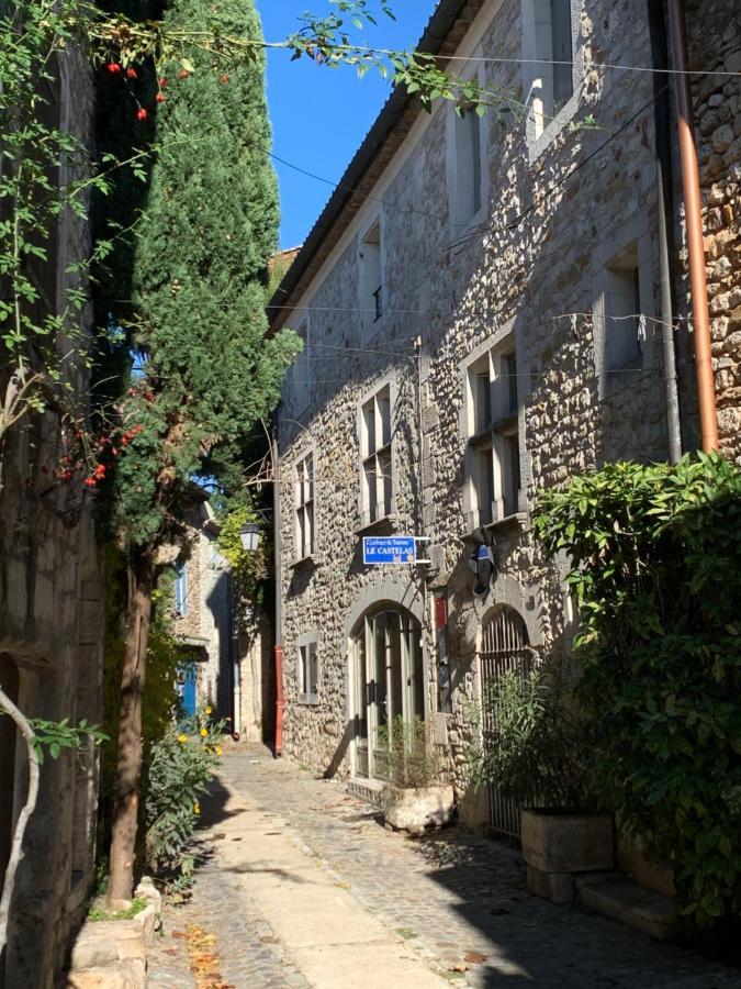 Le Castélas Aigueze Exterior foto